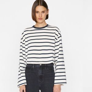 NWOT Frame Crop Bell Sleeve Tee in Navy, XXS